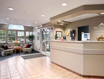 Microtel Inn And Suites Клирлейк Интерьер фото